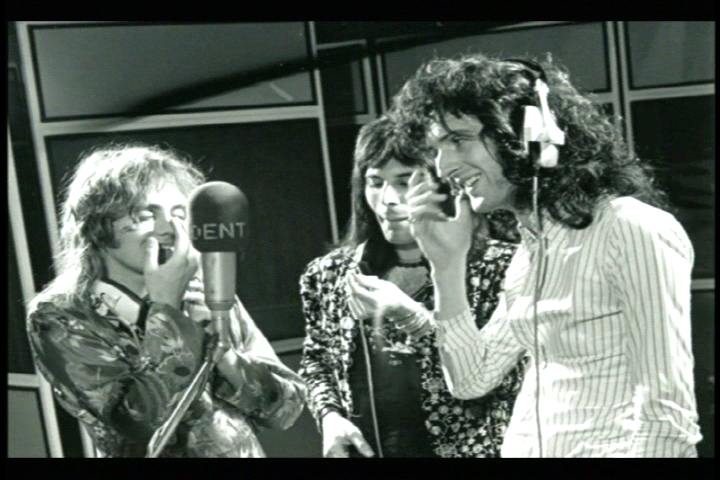 Queen recording at Trident 2