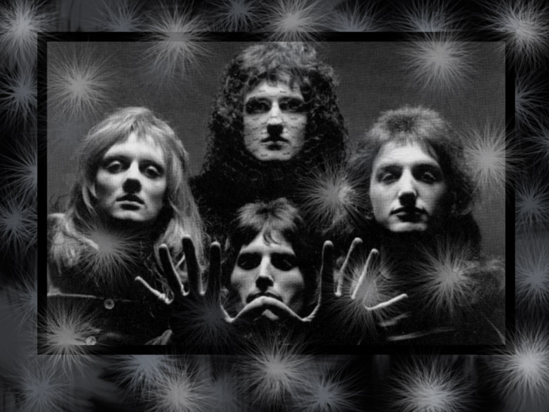 Queen... THE ROCK GODS!!!