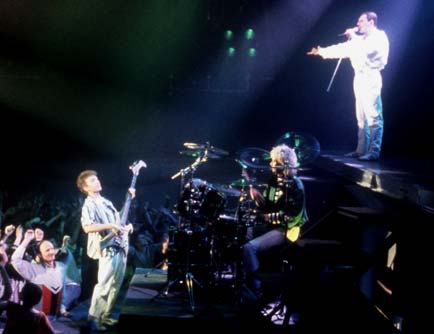 Freddie,Friends Will Be Friends