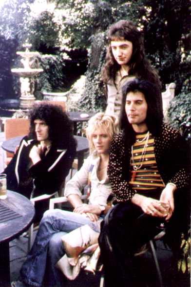 Everybody in 1976