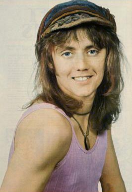 rare pic.. so gorgeus!!!!!!!!!!!! 