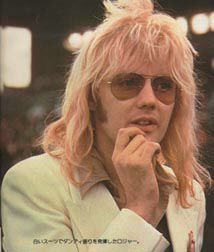roger y sus lentes, ¡¡¡QUE WAPO!!!