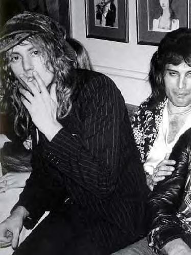 Rog smoking
