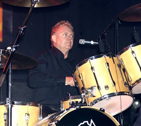 Il grande Roger Taylor dal vivo