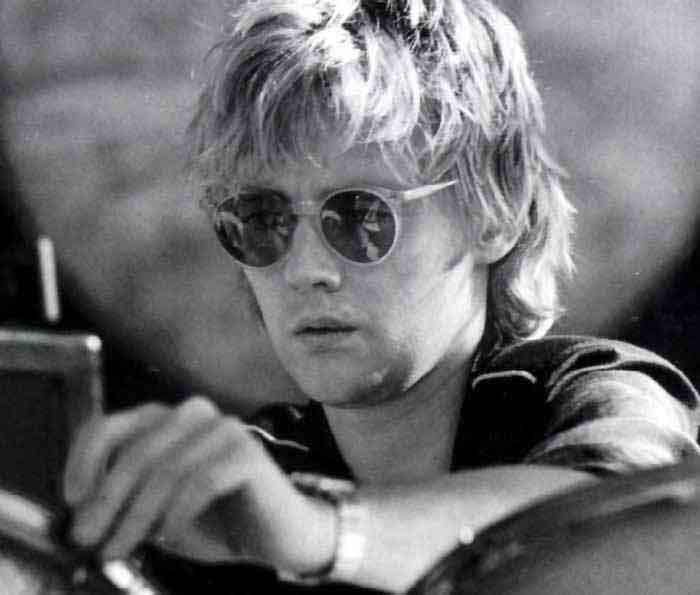 Roger Taylor SO HOT HERE!!!