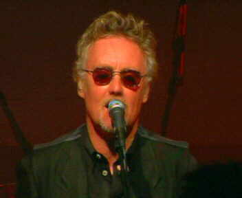 Roger Surrender show