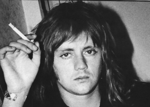 Smoking....AGAIN!!