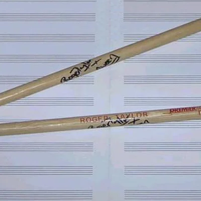 roger'drumsticks