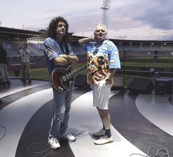 Brian in rehearsal!!!!