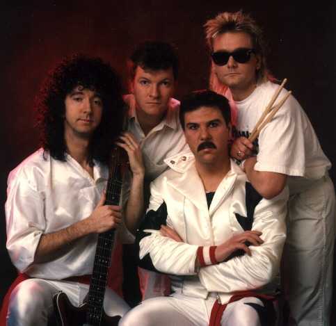 COMMAND PERFORMANCE - Queen Tribute