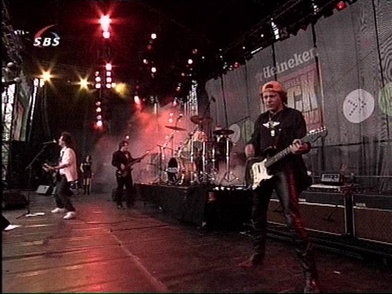 5. Museumplein Amsterdam 30-04-2002